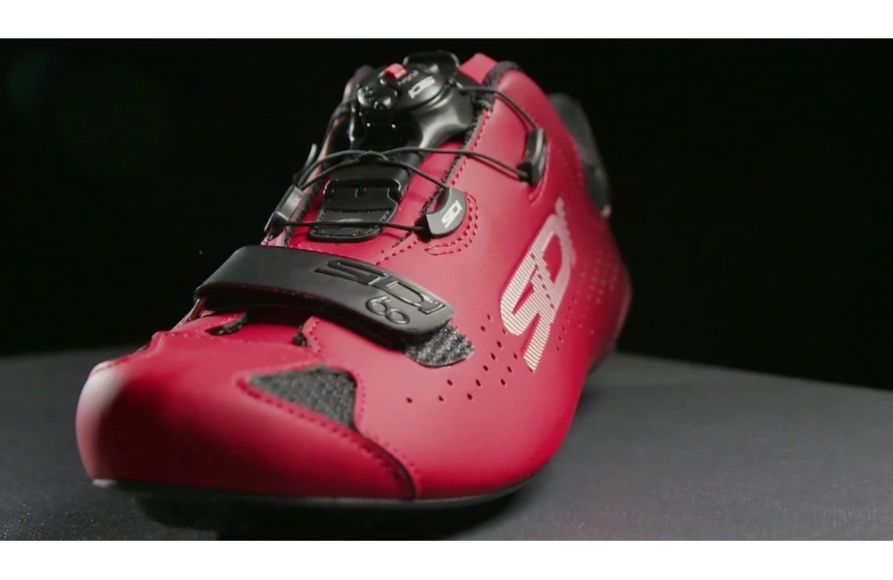 Chaussures Vélo Route SIDI Sixty Noir Rouge - Edition Limitée 8 Chaussures Vélo Route SIDI Sixty Noir Rouge - Edition Limitée – Image 6